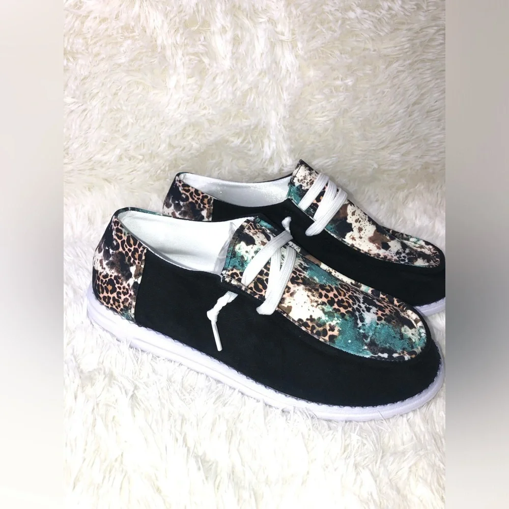 🐆🩵Women's Multicolor Animal Casual Shoes 42 US women’s 10 NWOT 🩵🐆 - Picture 2 of 16